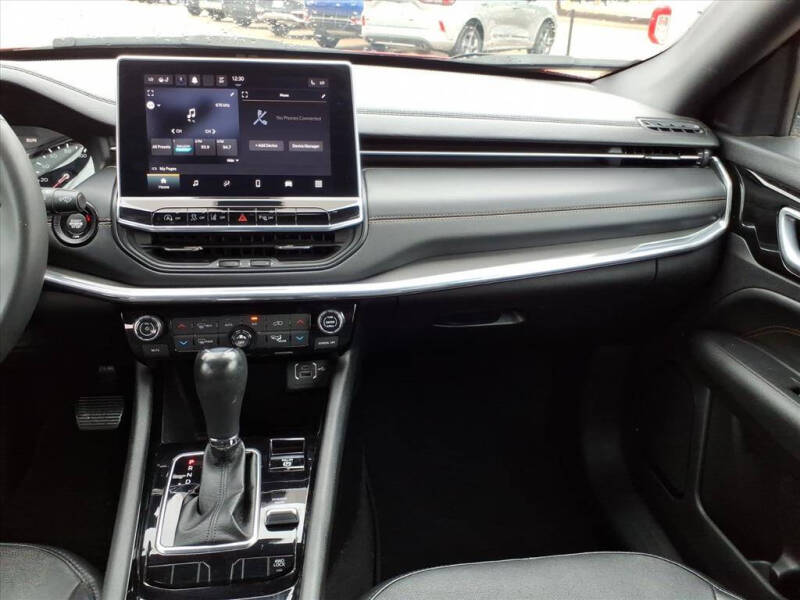 2023 Jeep Compass (Red) Edition