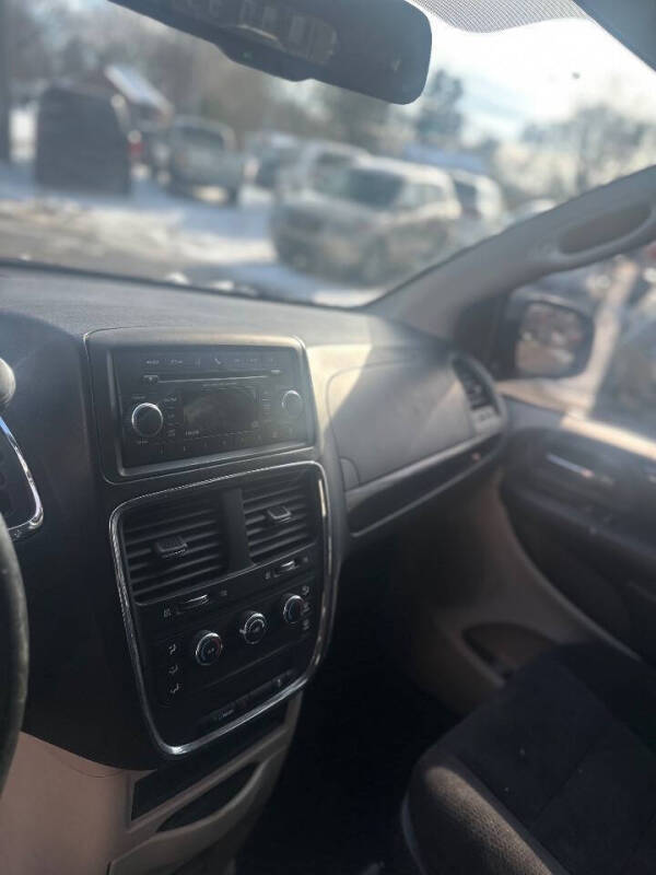 2014 Dodge Grand Caravan SE