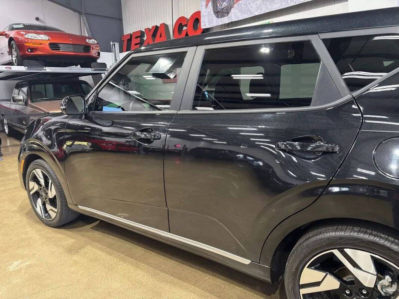 2023 Kia Soul GT-Line