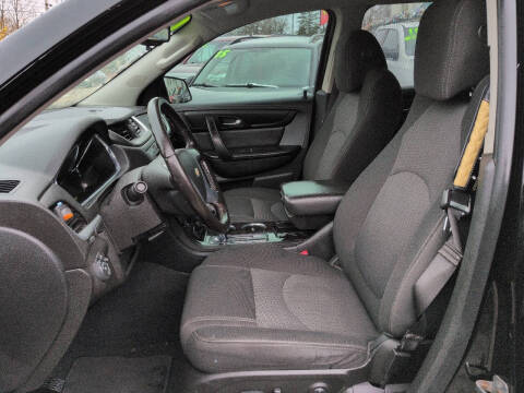 2017 Chevrolet Traverse LT