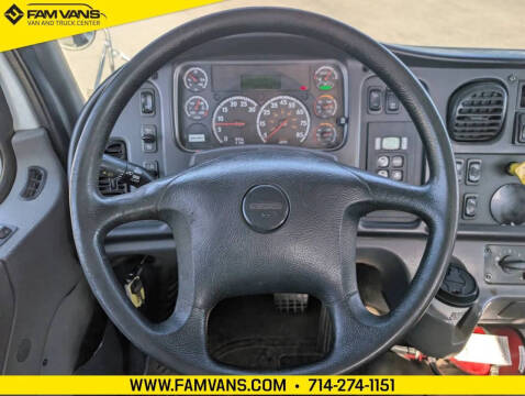 2016 Freightliner M2 106