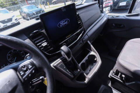 2023 Ford Transit 350 XLT