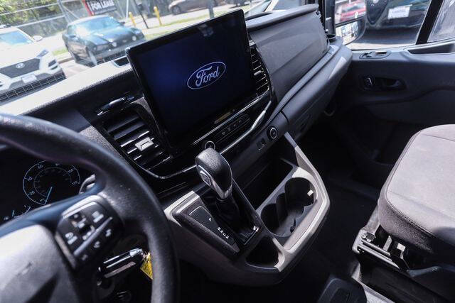 2023 Ford Transit 350 XLT
