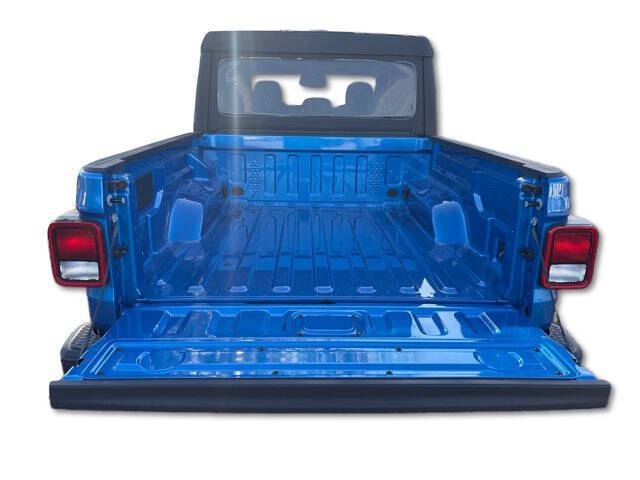 2026 Jeep Gladiator Sport S