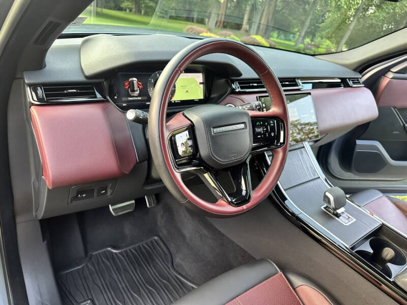 2024 Land Rover Range Rover Velar P400 Dynamic HSE