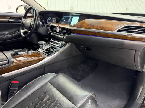 2019 Genesis G90
