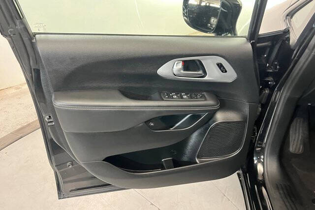 2024 Chrysler Pacifica Plug-In Hybrid