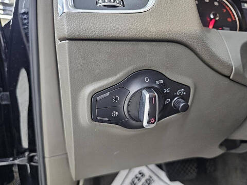 2017 Audi Q5 2.0T quattro Premium Plus