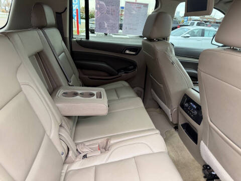 2017 Chevrolet Suburban LT