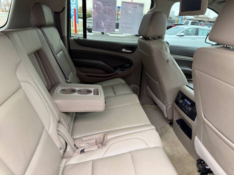 2017 Chevrolet Suburban LT