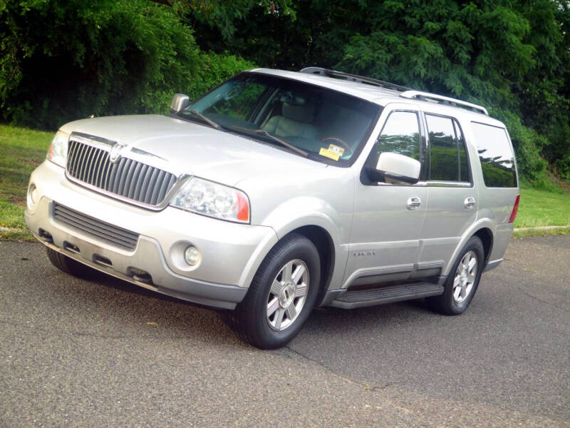 2004 Lincoln Navigator Luxury