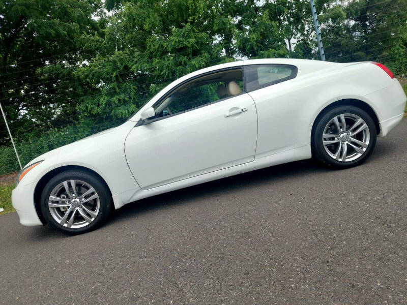 2009 Infiniti G37 Coupe x