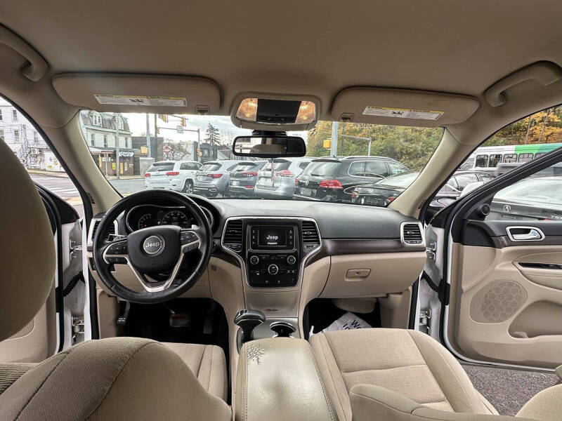 2015 Jeep Grand Cherokee Laredo
