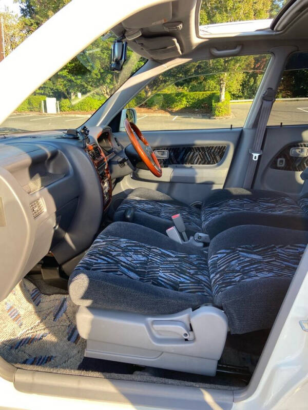 1998 Daihatsu Pyzar Charade