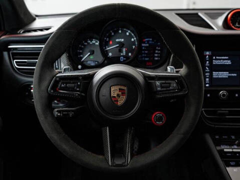 2024 Porsche Macan GTS