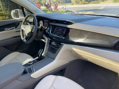 2020 Cadillac XT6 Premium Luxury