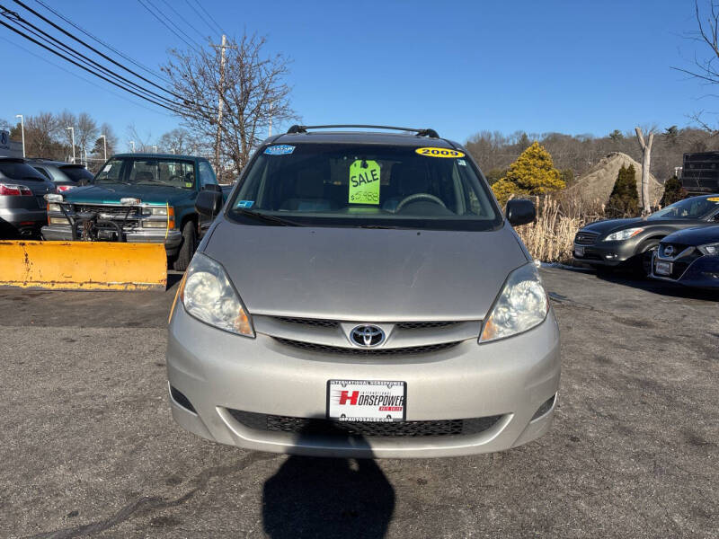 2009 Toyota Sienna LE 7-Passenger