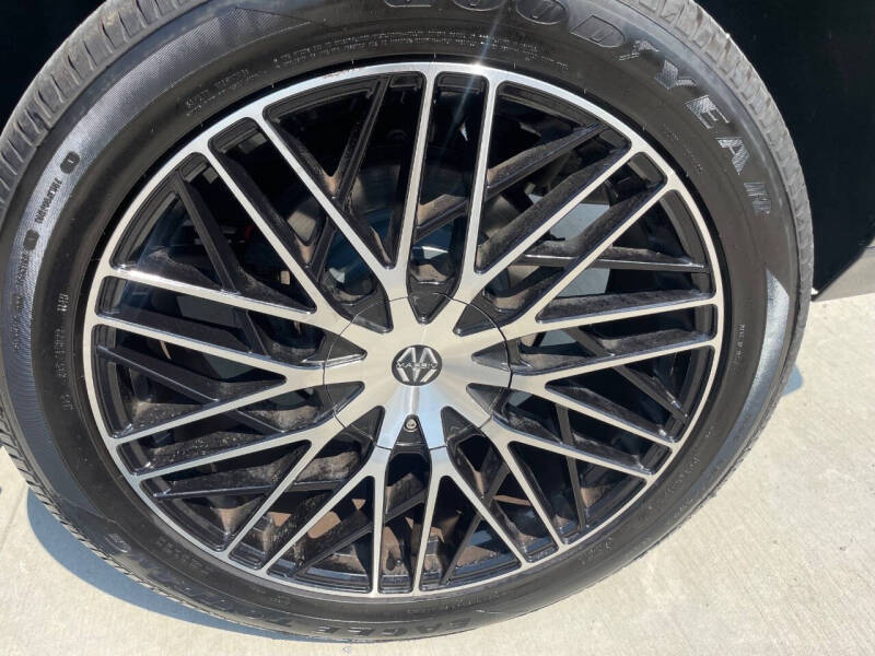 2018 Cadillac Escalade Luxury