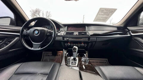 2015 BMW 5 Series 528i
