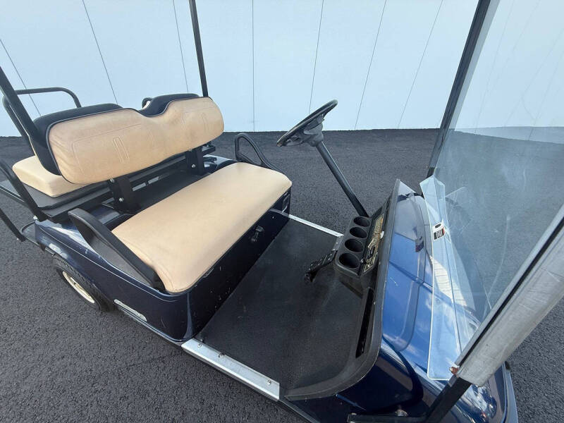 2003 E-Z-GO TXT
