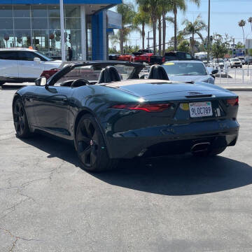 2021 Jaguar F-TYPE P300