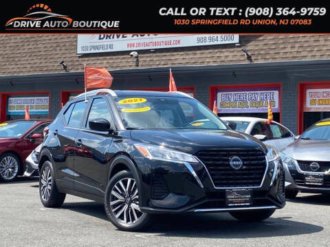 2022 Nissan Kicks SV