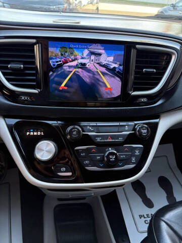 2017 Chrysler Pacifica