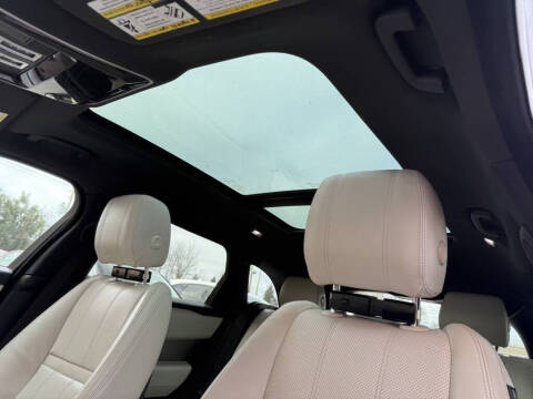 2019 Land Rover Range Rover Velar P250 R-Dynamic SE