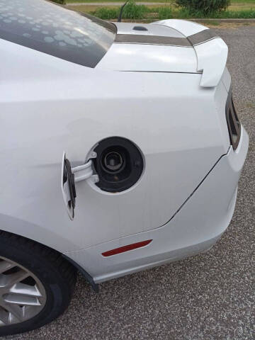 2014 Ford Mustang V6