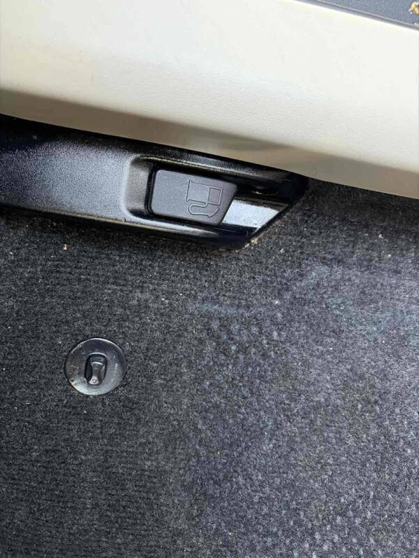 2013 Toyota Prius One