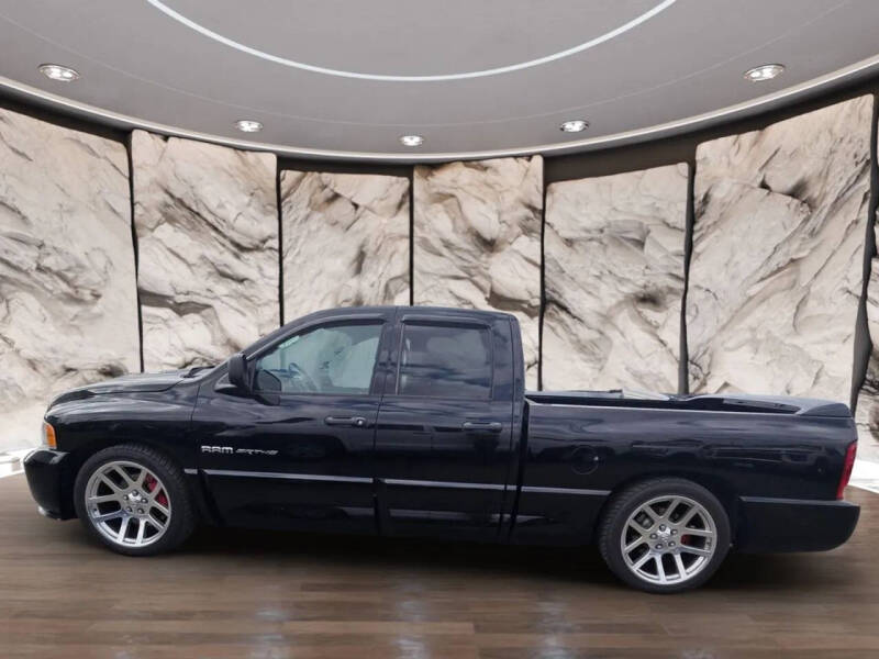 2005 Dodge Ram 1500 SRT-10