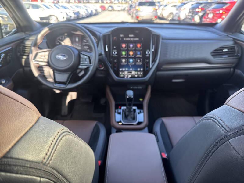 2025 Subaru Forester Touring