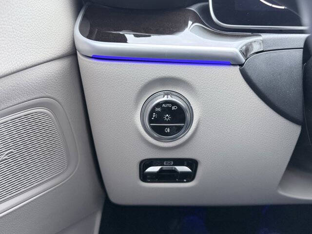 2022 Mercedes-Benz C-Class C 300