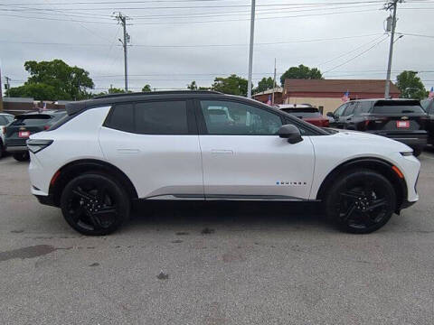 2025 Chevrolet Equinox EV RS