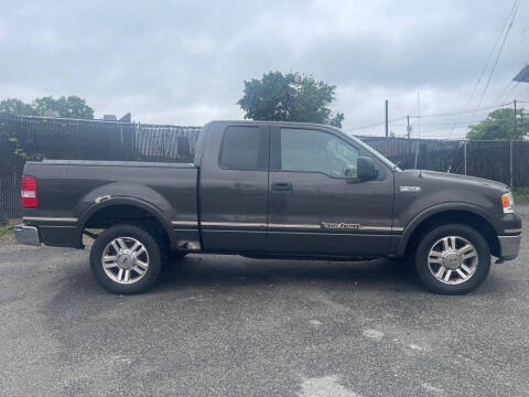 2005 Ford F-150 Lariat
