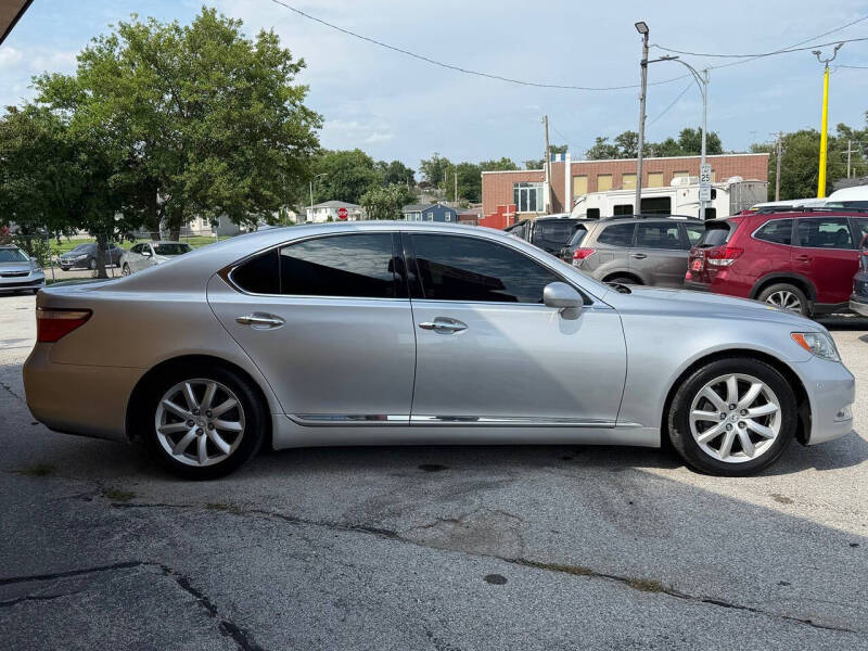 2007 Lexus LS 460