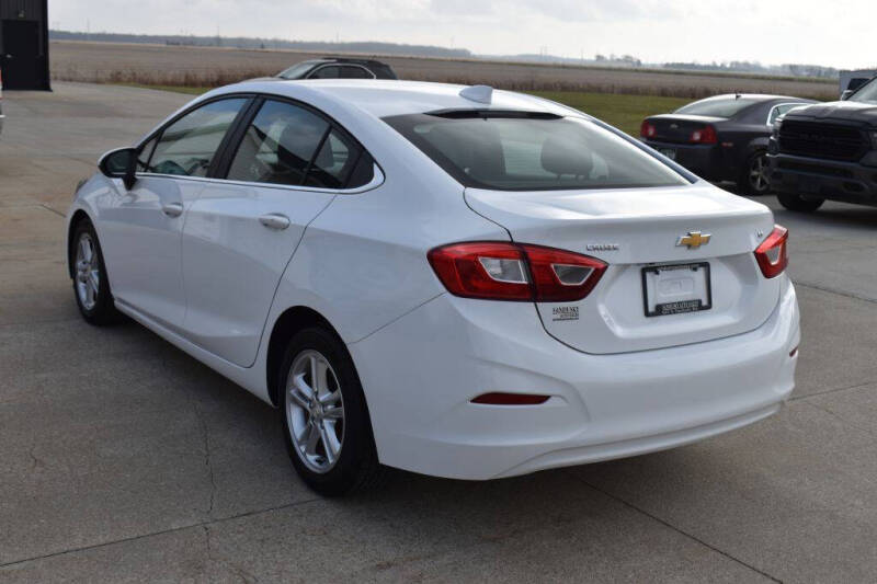 2017 Chevrolet Cruze LT Auto