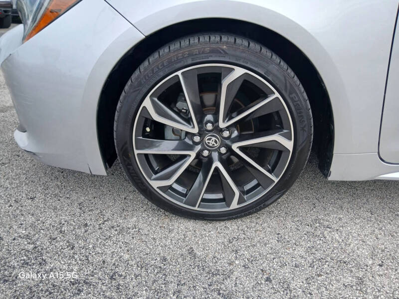 2020 Toyota Corolla Hatchback XSE