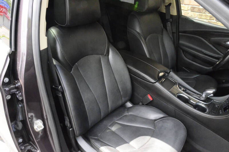 2017 Buick Envision Essence