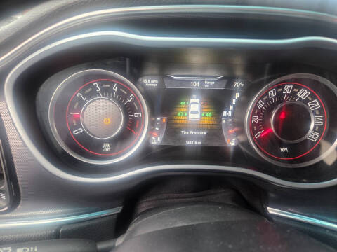 2015 Dodge Challenger SXT Plus