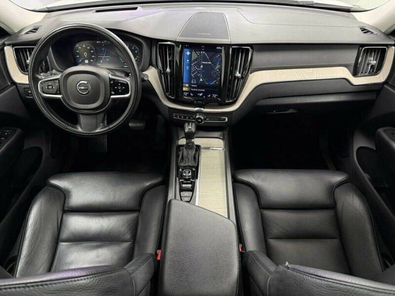 2019 Volvo XC60 T5 Inscription