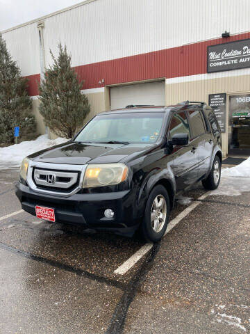 2009 Honda Pilot for sale at Specialty Auto Wholesalers Inc in Eden Prairie MN