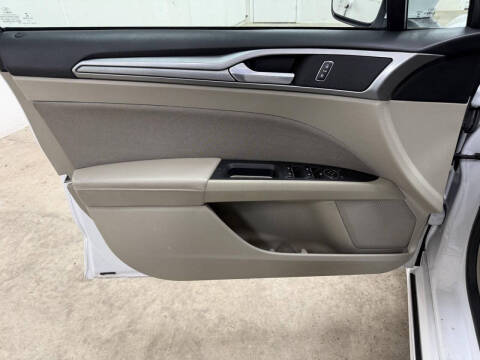 2019 Ford Fusion SE