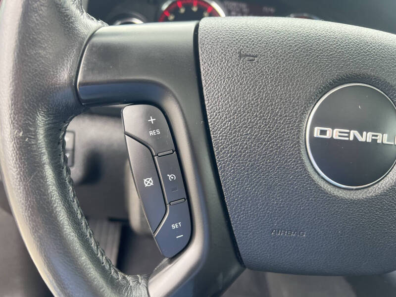 2012 GMC Acadia Denali