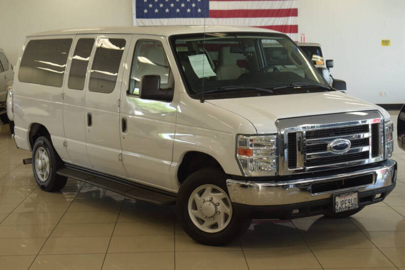 2014 Ford E-Series E-350 SD XLT