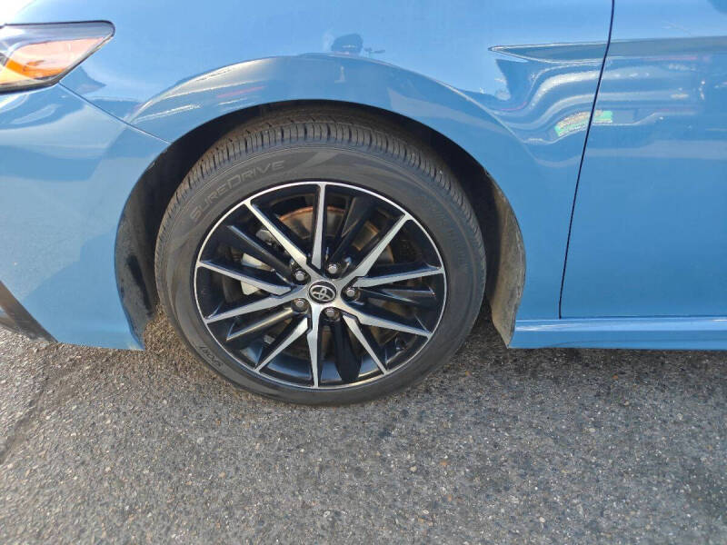 2023 Toyota Camry SE