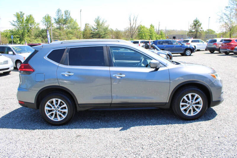 2017 Nissan Rogue SV