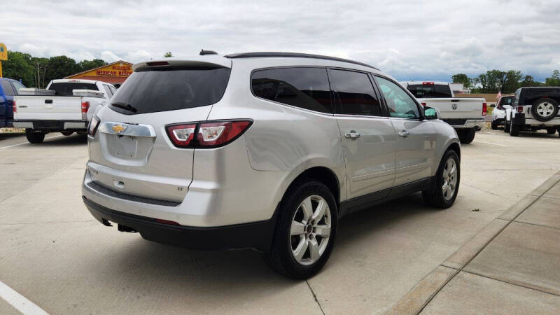 2017 Chevrolet Traverse LT