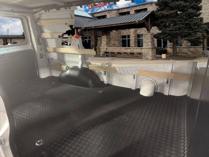 2024 GMC Savana 2500