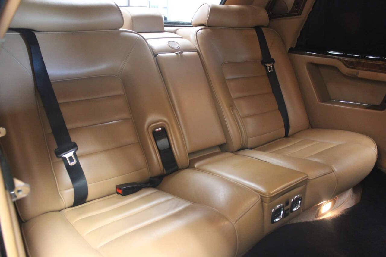 1993 Rolls-Royce Silver Spur II Touring Limousi 42